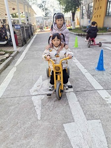 童趣骑行