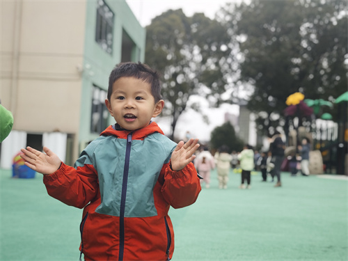 小5班：户外活动