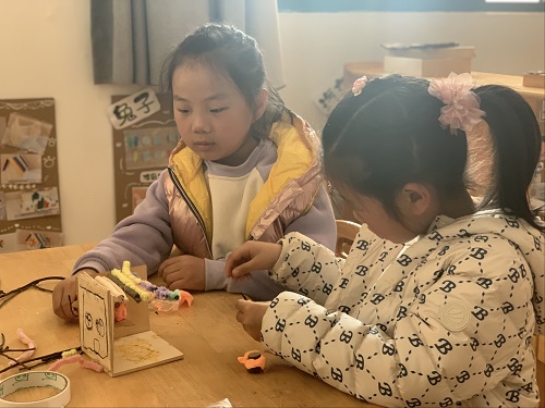 大5班：鸟窝DIY