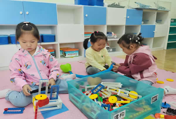 小1班探索科学坊